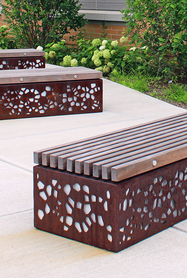 SOCA Bench Grid M_O